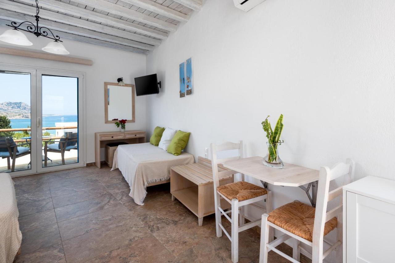 Agnanti Beach Apartments อาร์คานเยโลส ภายนอก รูปภาพ
